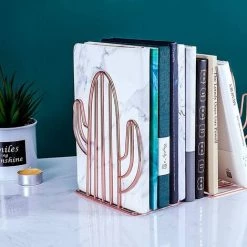 TANABATA Serre Livre Serre Livres En Métal De Forme Créative Serre Livres De Style Nordique Book Rack Serre Livres Serre Livres Décoratifs Modernes Mignon Cactu Or Rose Pour Organiser Des Livres Magazines CD 2 Pièces 11 TANABATA Serre Livre Serre Livres En Métal De Forme Créative Serre Livres De Style Nordique Book Rack Serre Livres Serre Livres Décoratifs Modernes Mignon Cactu Or Rose Pour Organiser Des Livres Magazines CD 2 Pièces -Petit rangement Soldes Magasin 43313726 5