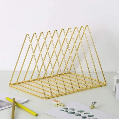 BARES Porte Magazine Metal, 9 Fentes Porte Revue Or, Bibliothèque Triangle, Étagère Rangement à Livres, Porte-Journaux, Support Magazine Design Pour Bureau, Salon, Maison, 26cm 5 BARES Porte Magazine Metal, 9 Fentes Porte Revue Or, Bibliothèque Triangle, Étagère Rangement à Livres, Porte-Journaux, Support Magazine Design Pour Bureau, Salon, Maison, 26cm – Image 3