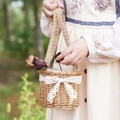 OUSUDELA Lot De 2 Paniers à Fleurs En Rotin Avec Nœud En Macramé, Panier Rustique En Rotin Pour Mariage, Demoiselle D'honneur, œufs De Pâques - M, 10*15cm -Petit rangement Soldes Magasin 66651999 3